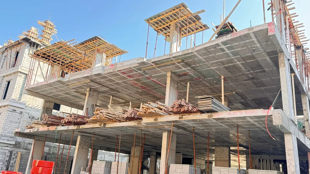 Image gallery marquee